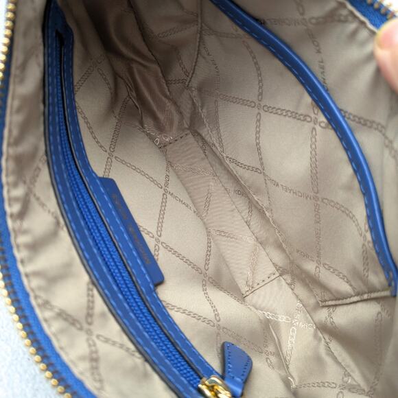 Pre-loved Michael Kors Camden Mini Messenger Crossbody Bag - Picture 5 of 6